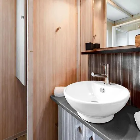 Chalet 4 Etoiles - Piscine - Eeheai *
