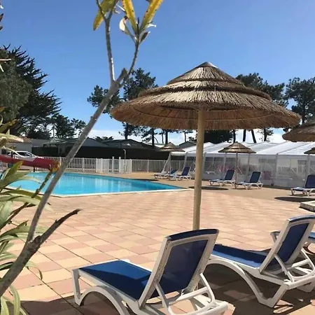 4 Etoiles - Piscine - Eeheai